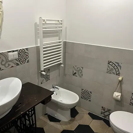 Chimera 3* Bari